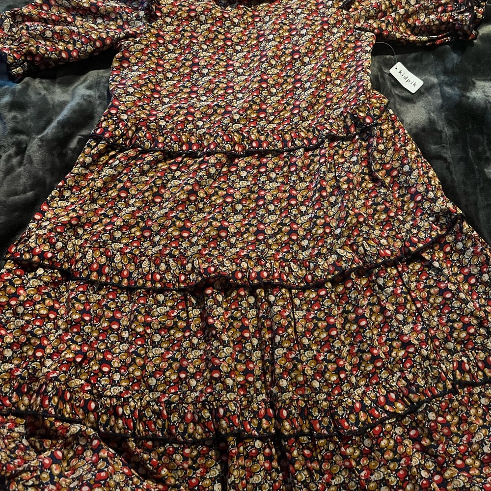 Dress - Picture 2 of 5